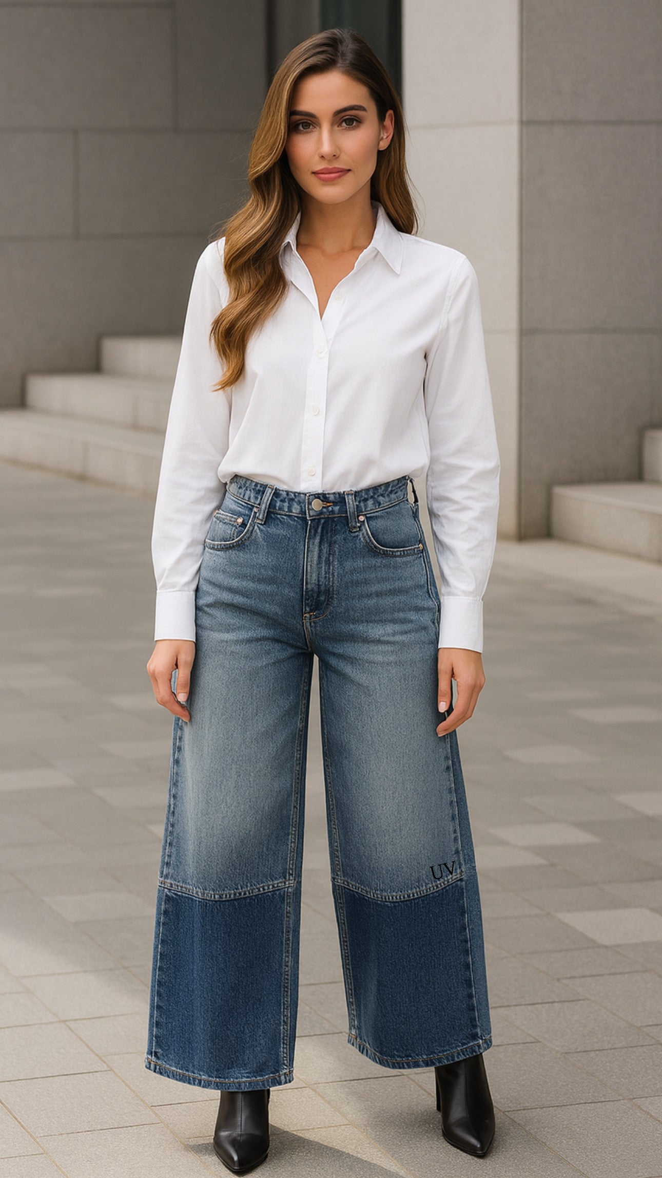UV Atelier – High-Waisted Fringed Contrast Denim Pants