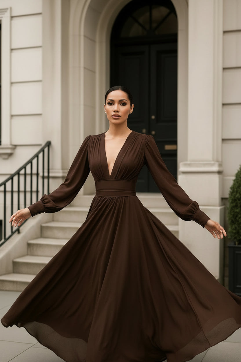UV Atelier – V-Neck High-Waist Dress