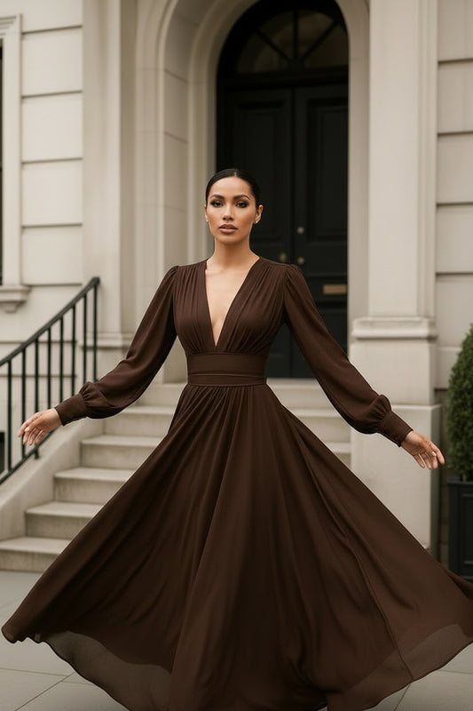 UV Atelier – V-Neck High-Waist Dress