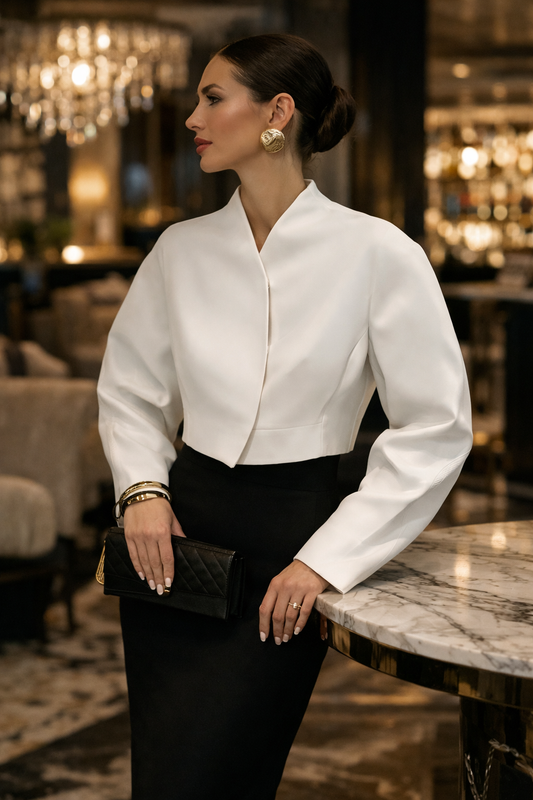 UV ATELIER – Elegant Autumn White Cardigan